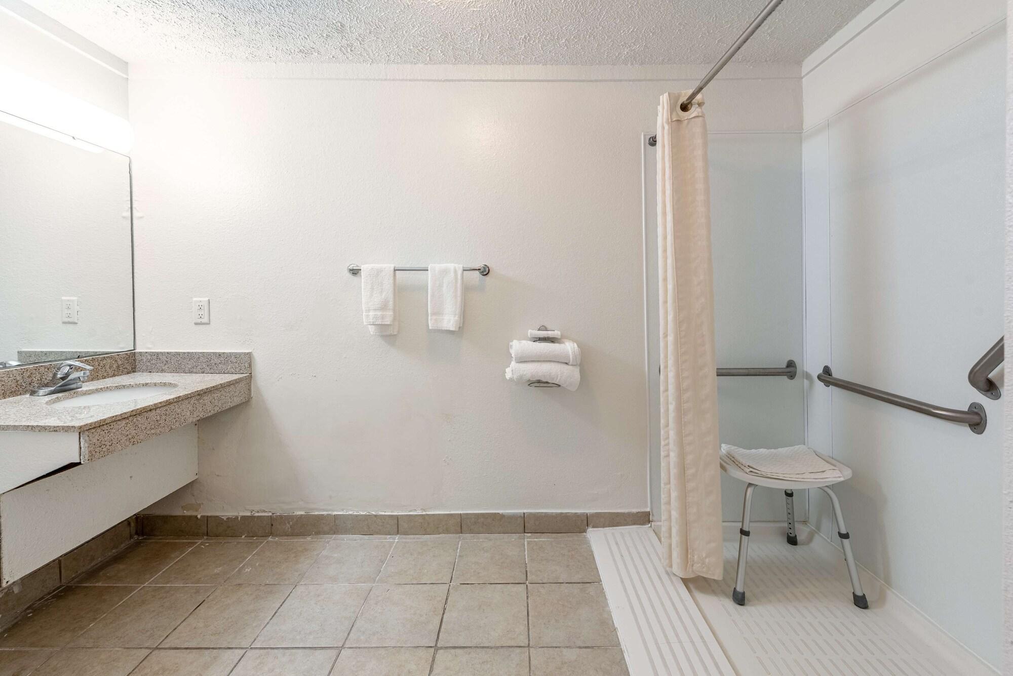 6-mansfield, Oh Hotel 3*