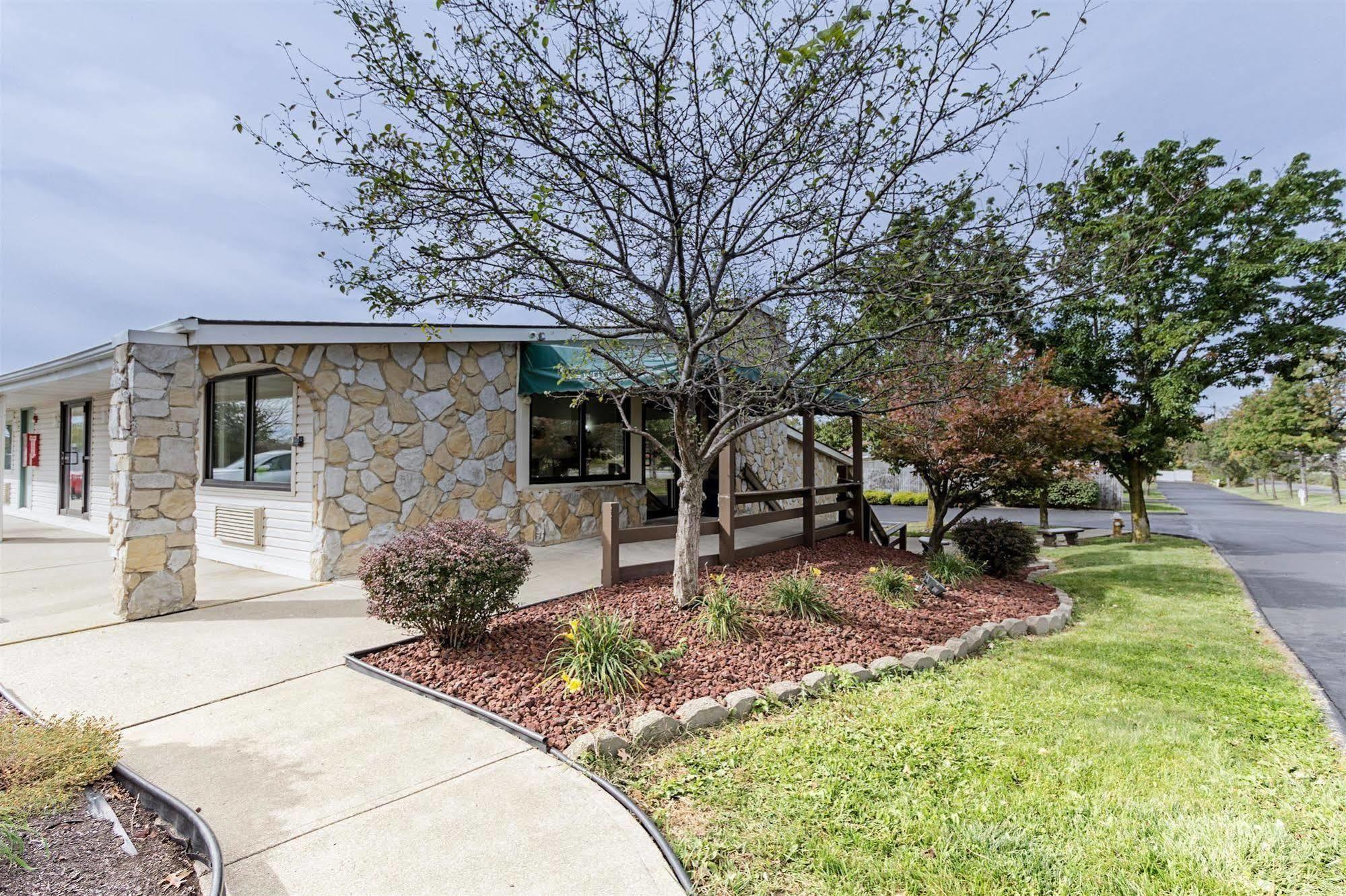 6-mansfield, Oh Hotel 3*